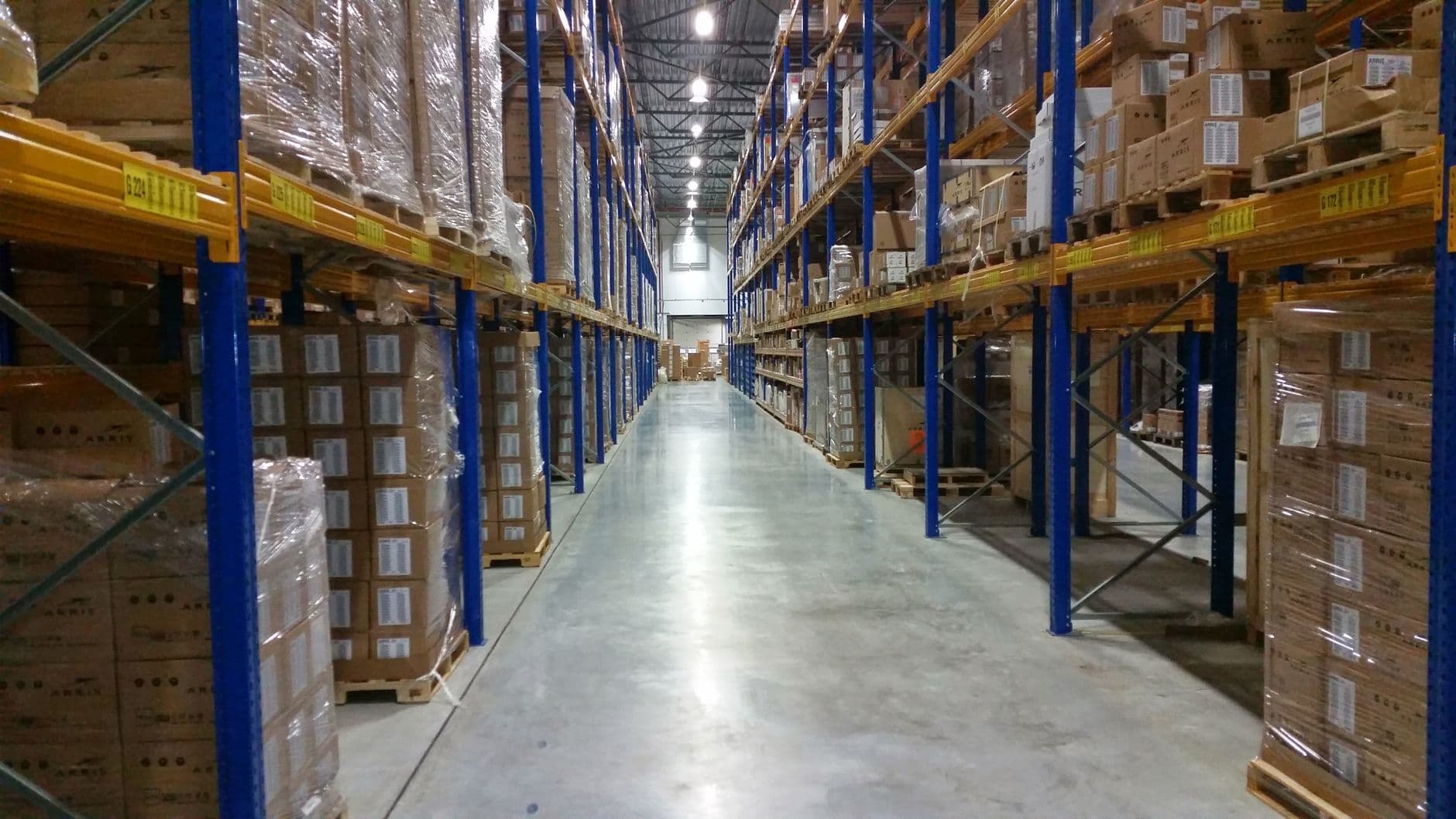 Heavy Duty Pallet Racking System - Per Bay